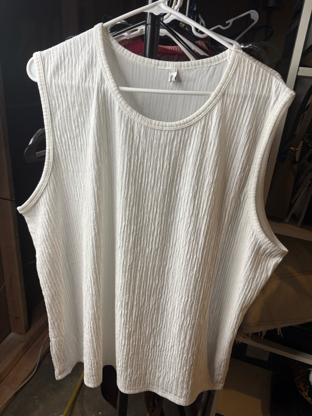 Men's Textured Sleeveless Tank Top - White